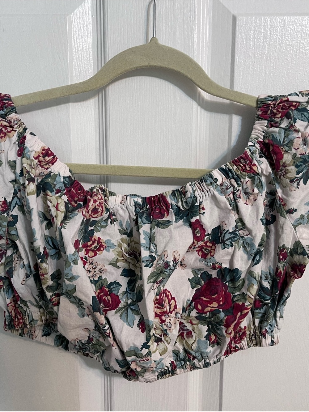 Vintage White Floral Off-Shoulder Crop Top with Burgundy & Teal